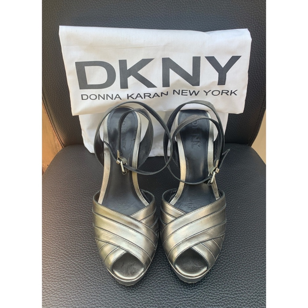DKNY Heels